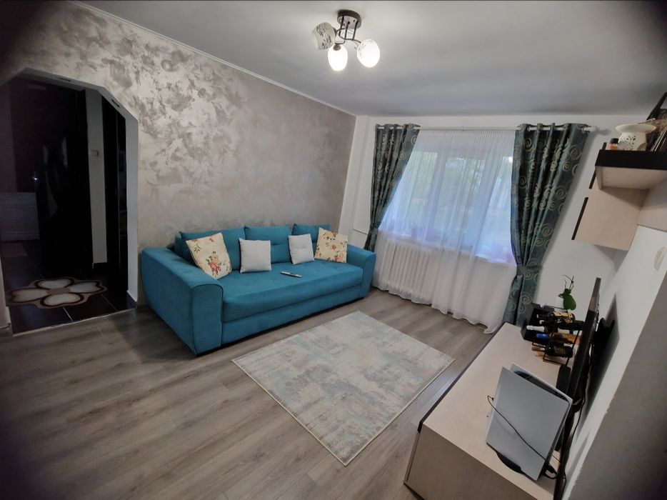Apartament cu 2 camere, strada Cameliei- Gostat