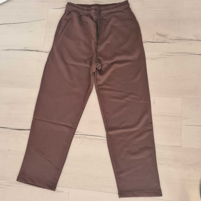 Панталони Бершка