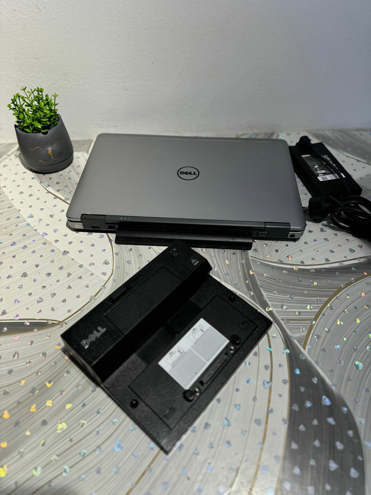 Продам мобильную рабочую станцию Dell