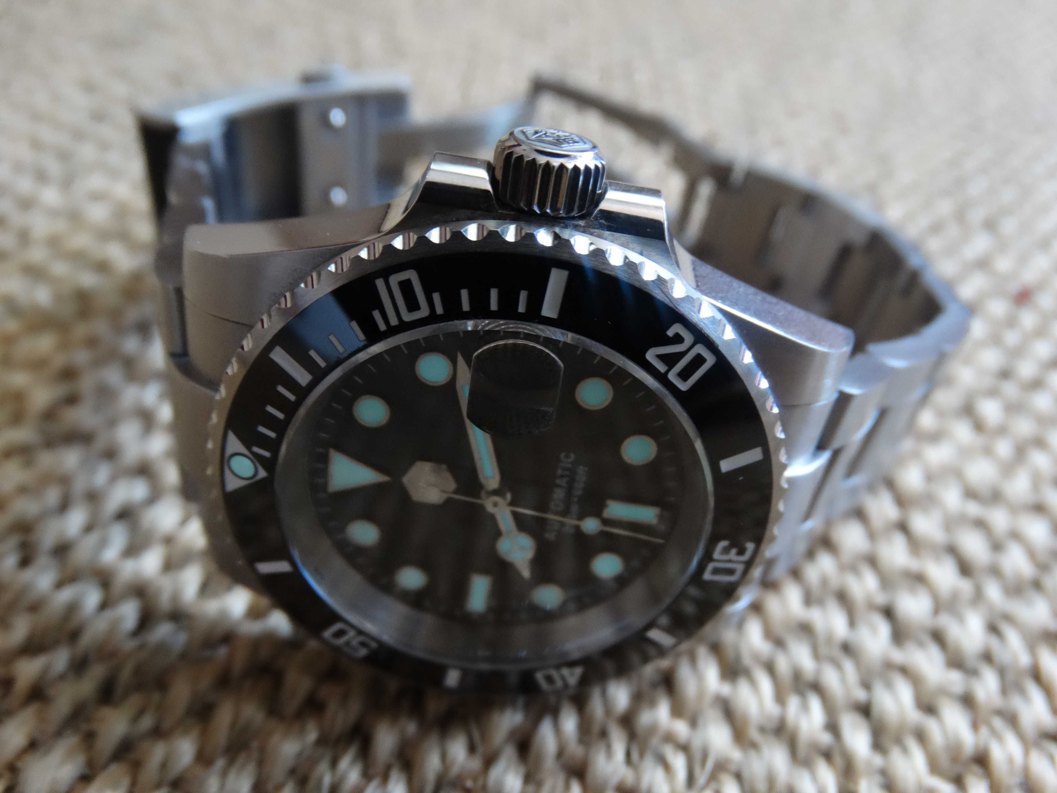 SAN MARTIN SN0017-G bratata otel inox automatic 200m stare foarte buna