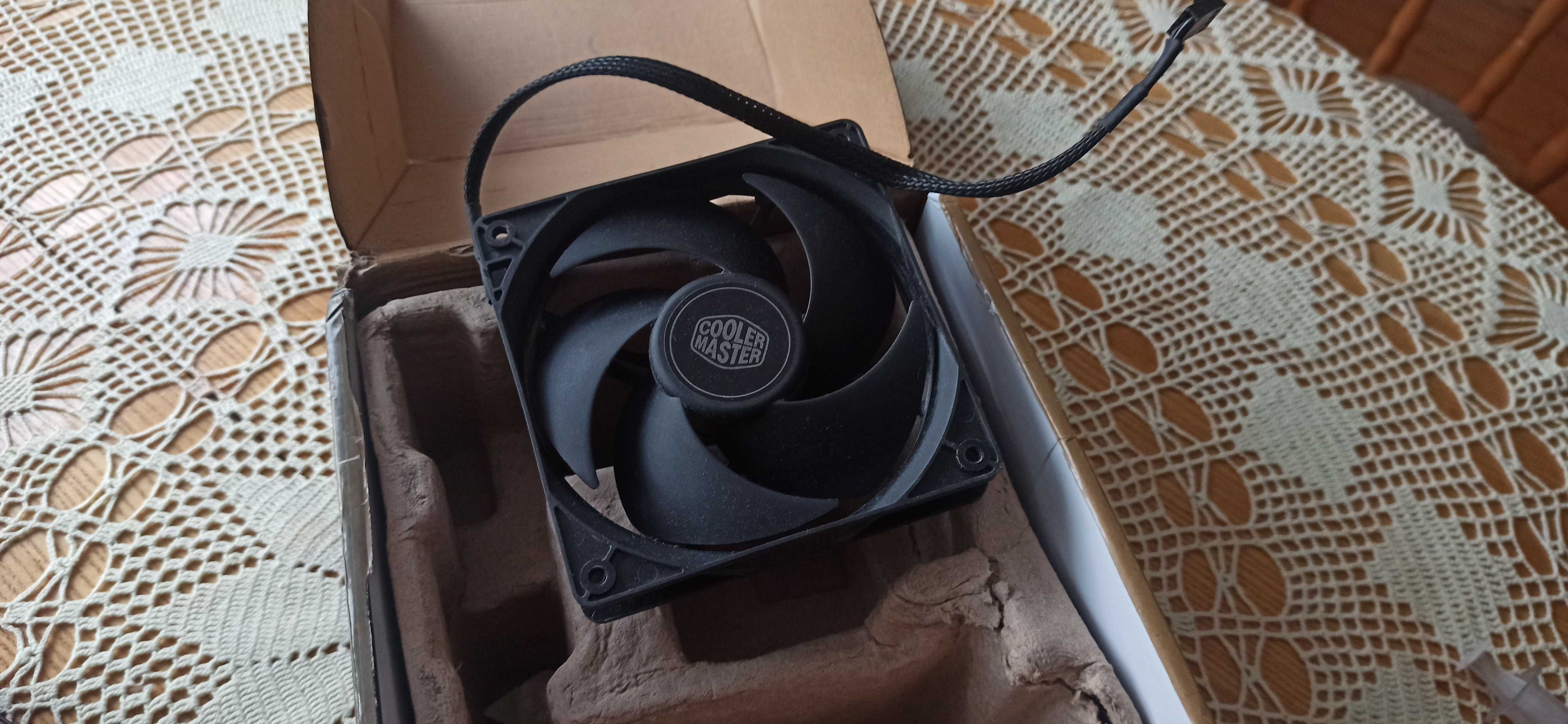 Водно охлаждане Cooler Master, H100i PRO RGB