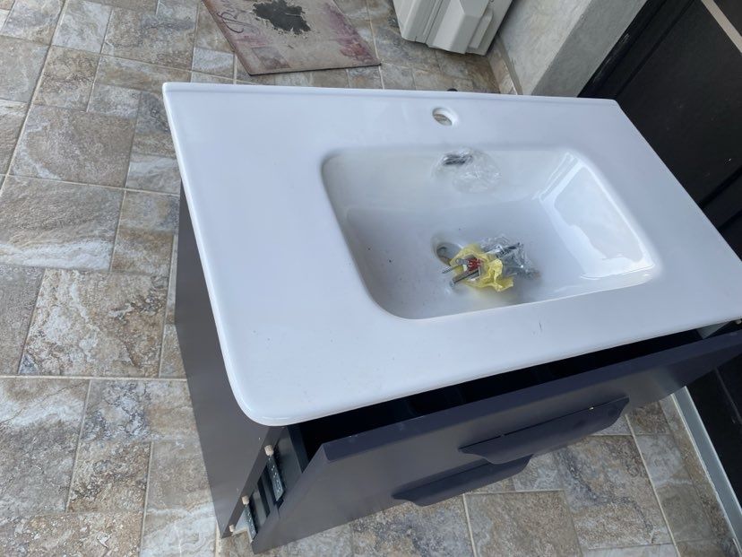 dulap de baie cu chiuveta