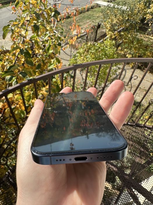 Iphone 15 Pro 256gb 90% baterie (factura si garantie)