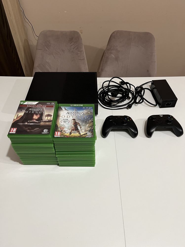 Xbox One 1TB + 27 игри