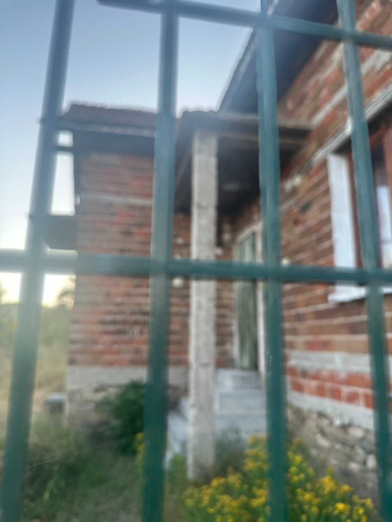 Продава се Къща в Пловдив, Индустриална зона - Север - 100 кв.м за 765 €/кв.м - Снимка #2