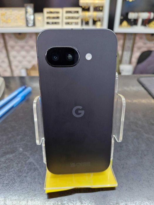 *Google Pixel 9A*