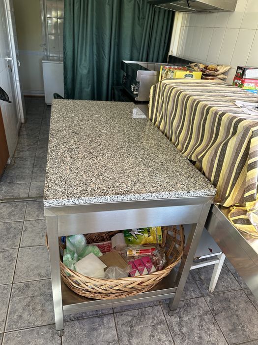 De vinzare , linie covrigarie