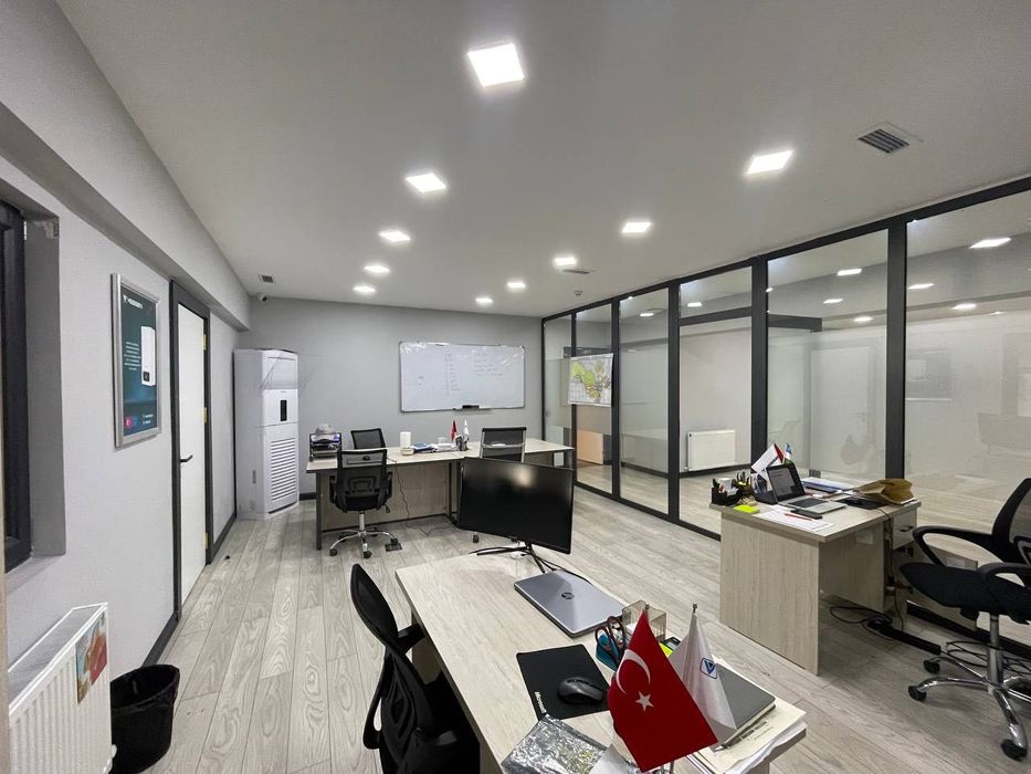 Продаётся полностью готовый к эксплуатации склад площадью 720 м² (AX)