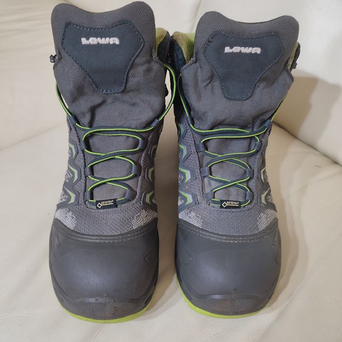 Ghete Nr 44 Lowa Goretex bocanci bombeu metalic