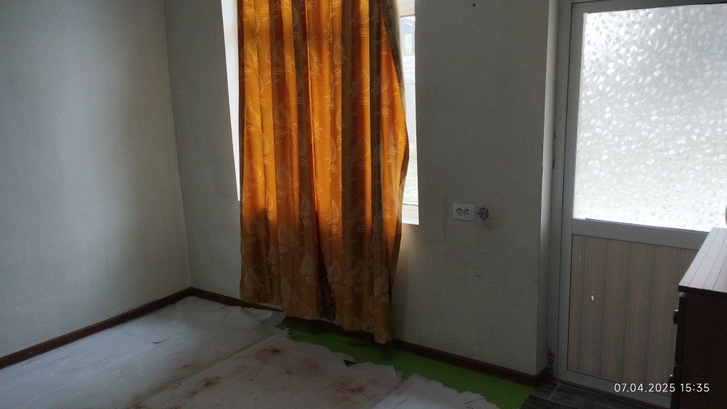 Уй ёки ер сотилади жами 4 сотих,