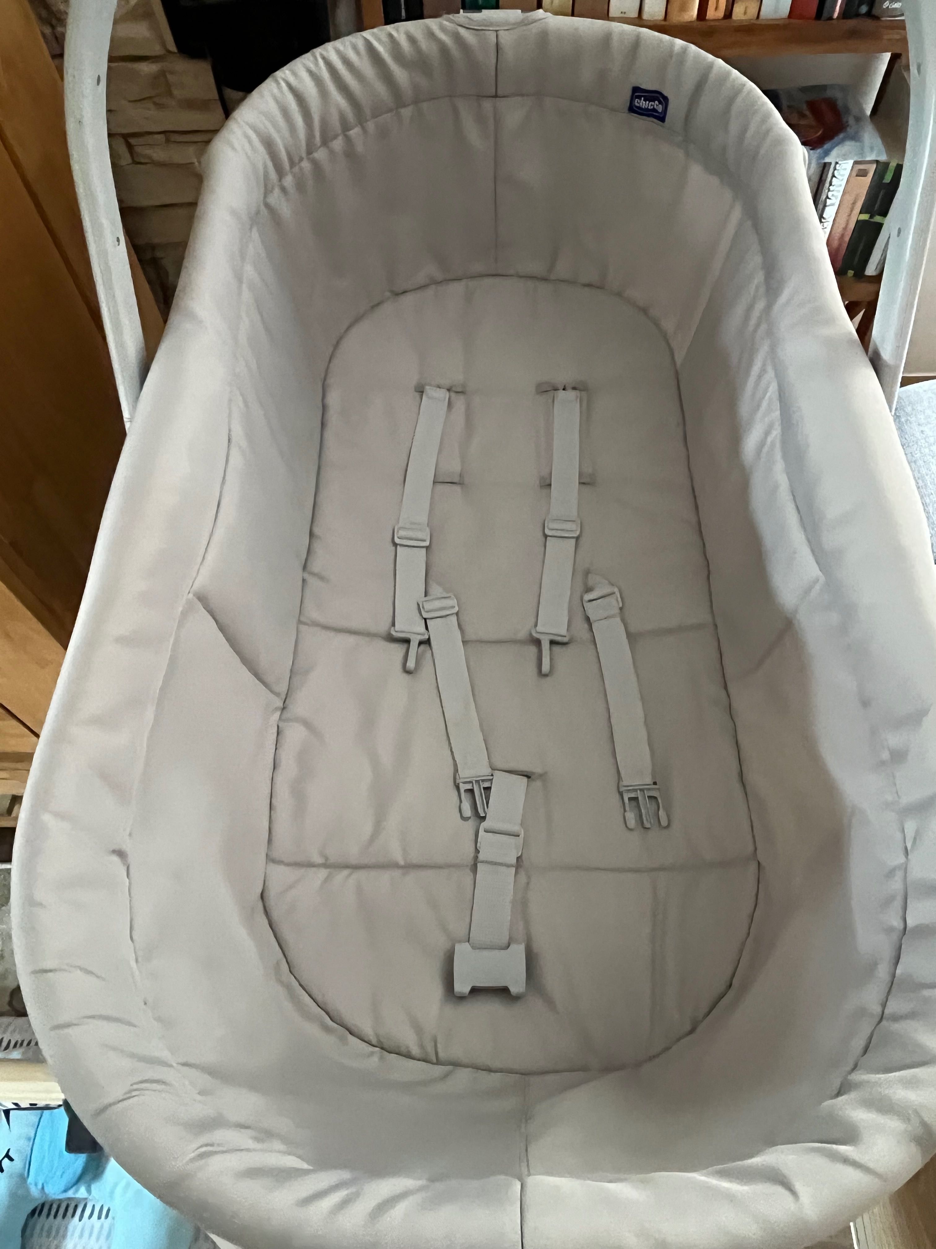 Chicco Baby Hug 4 in 1