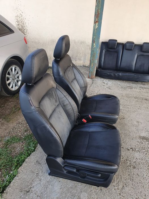 Scaune incalzite bancheta interior piele alcantara Suzuki Vitara  2018