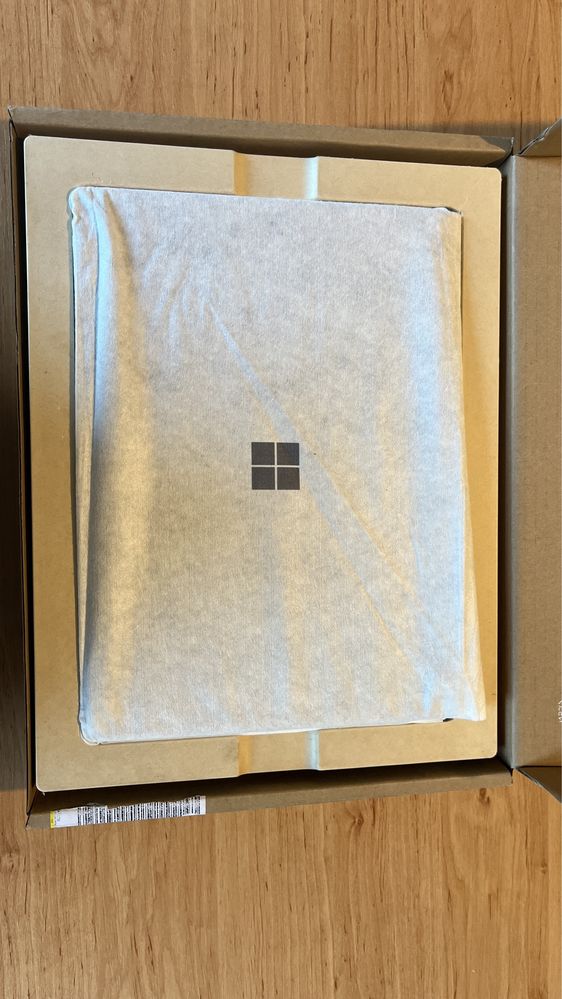 Laptop Microsoft Surface 5  i7-1255U z, 13.5", Touch, 16GB, 512GB SSD,