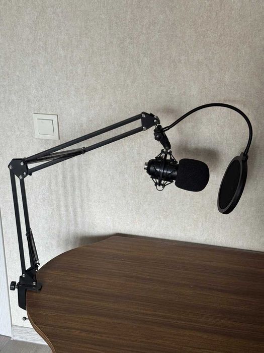 Игровой/рабочий ПК (4060TI) + 2 монитора + геймпад + микрофон + кресло