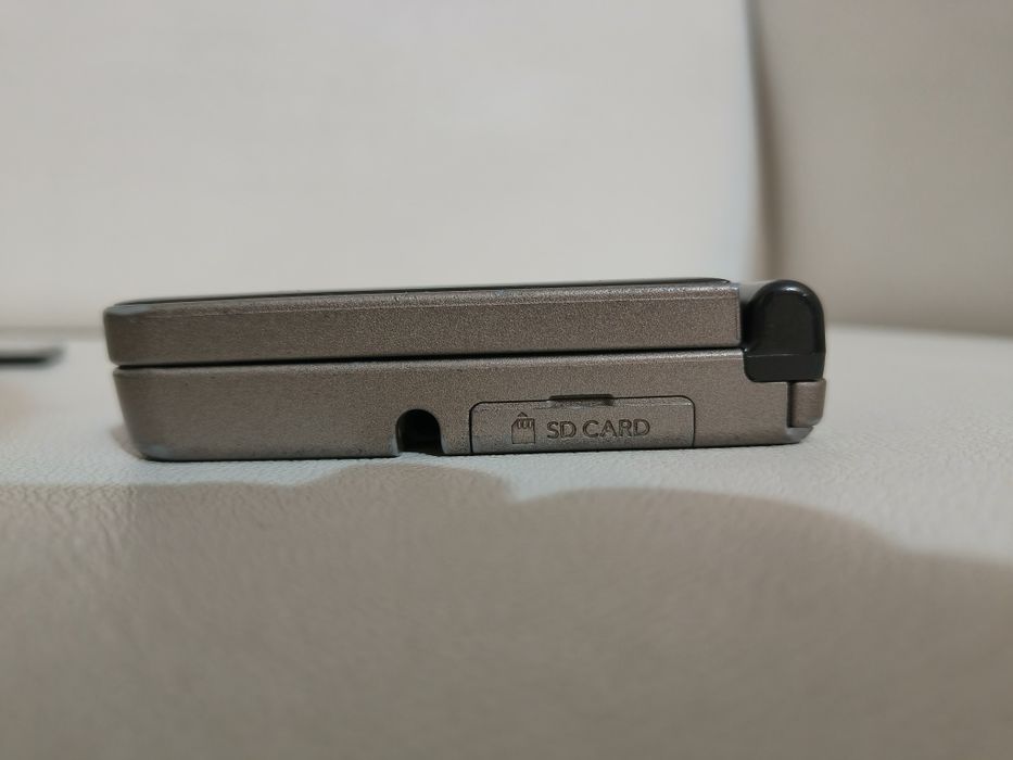 Vând consola  Nintendo Ds XL