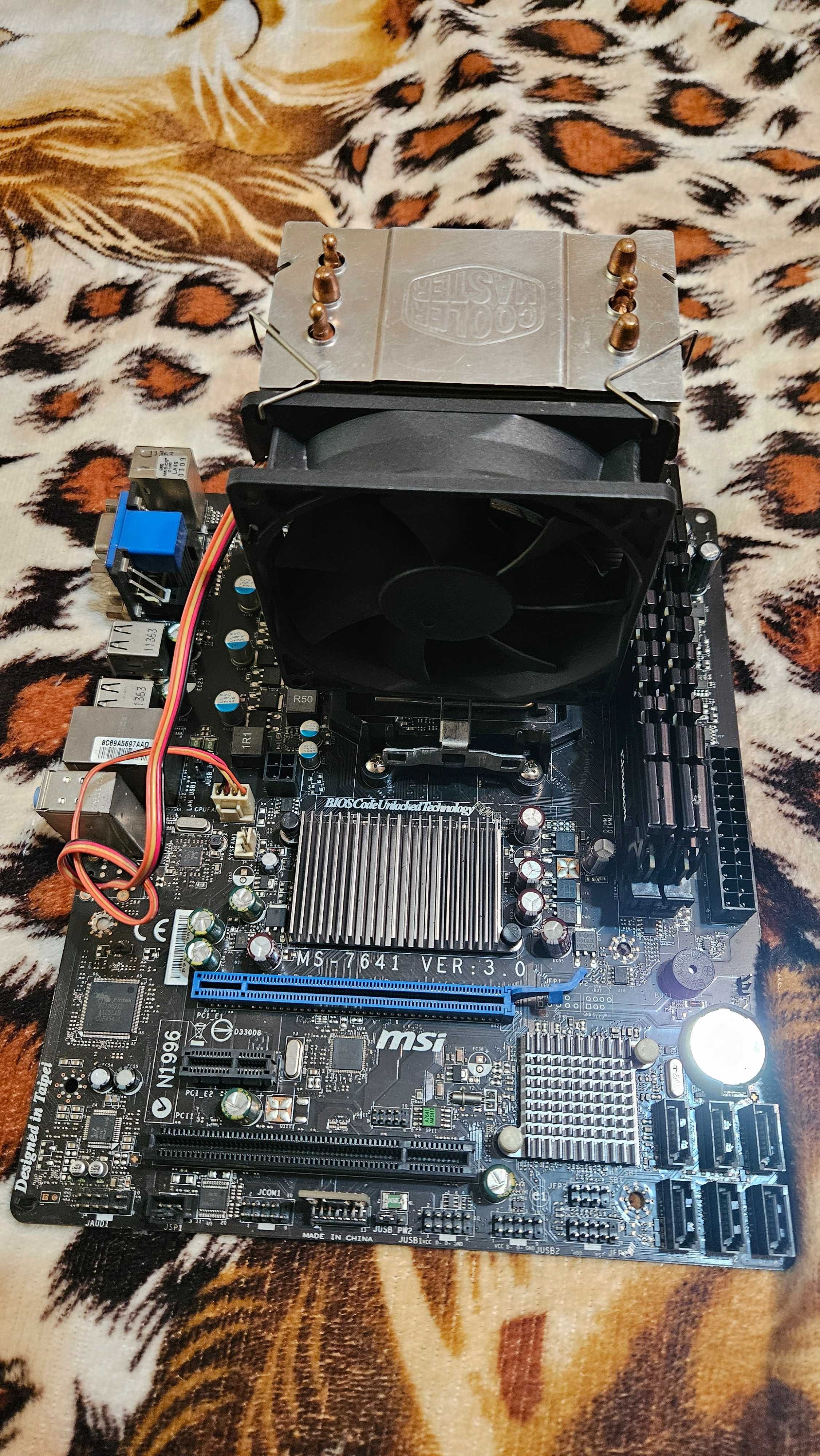 MSI 7641 + procesor AMD FX-6300 + Cooler Master + 16GB RAM DDR3