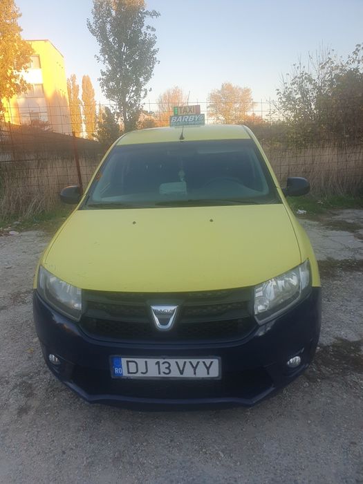 Logan taxi cu loc la operator