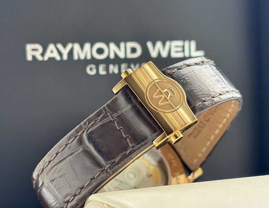 Ceas Raymond Weil Maestru  placat cu Aur