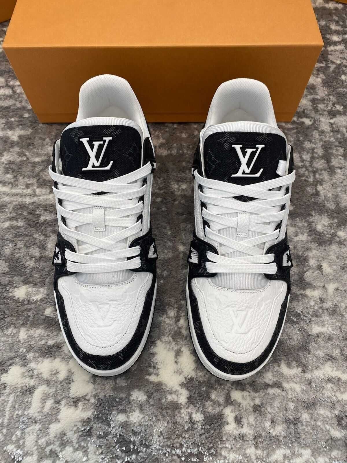 Louis Vuitton Trainer Black White Sneakers Edition