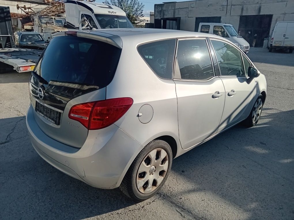 Opel meriva 1.3 Cdti на части Опел мерива