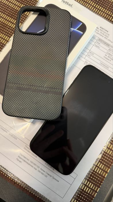 IPhone 16 pro max 512GB 2 години гаранция Yettel