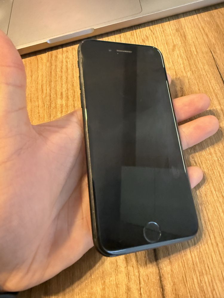 iPhone 7 Black 32GB