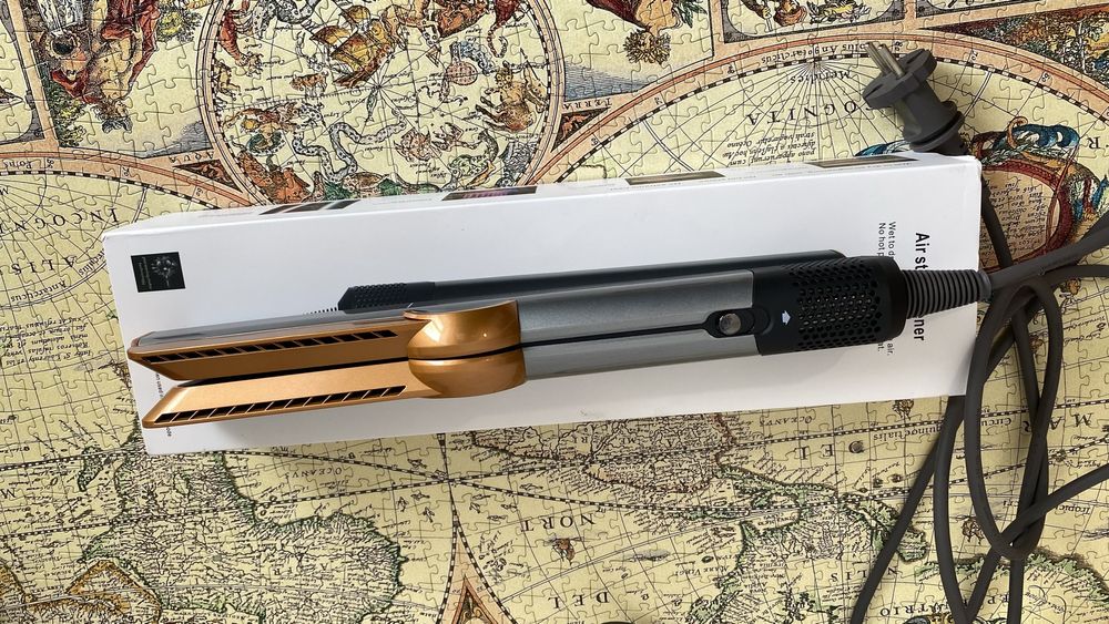 Фен-выпрямитель Arbeee Airstrait Neo 1300 Вт (2 в 1)