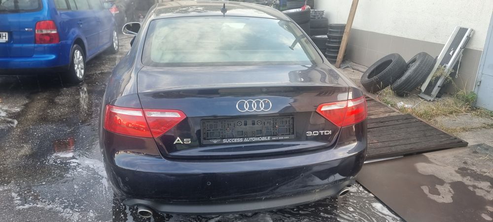 На части Audi A5 3.0 TDI Quattro 239 кс алкантара AMI Recaro ауди А5
