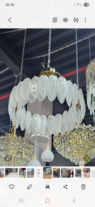Продаётся люстра