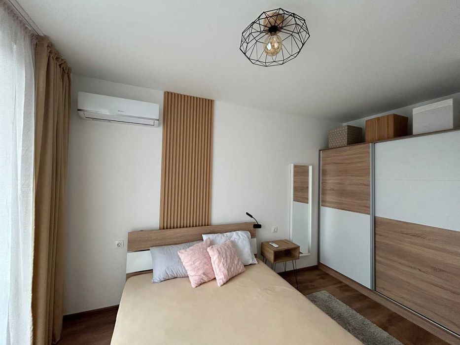 Двустаен апартамент в кв. Студентски град