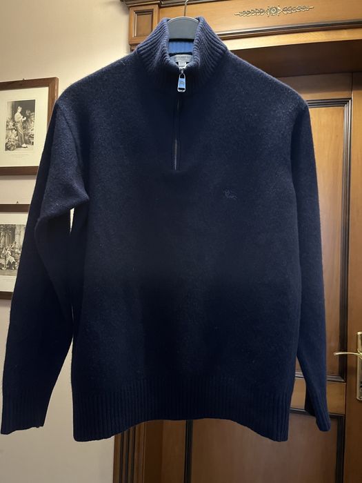 Vând bluză originala Burberry pentru bărbați marimea S