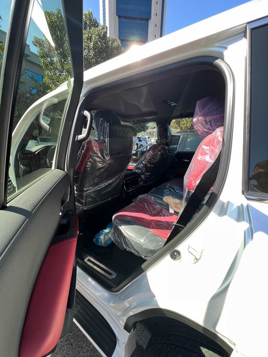 Land Cruiser 300 (3.5л Twin-Turbo 2023г.)