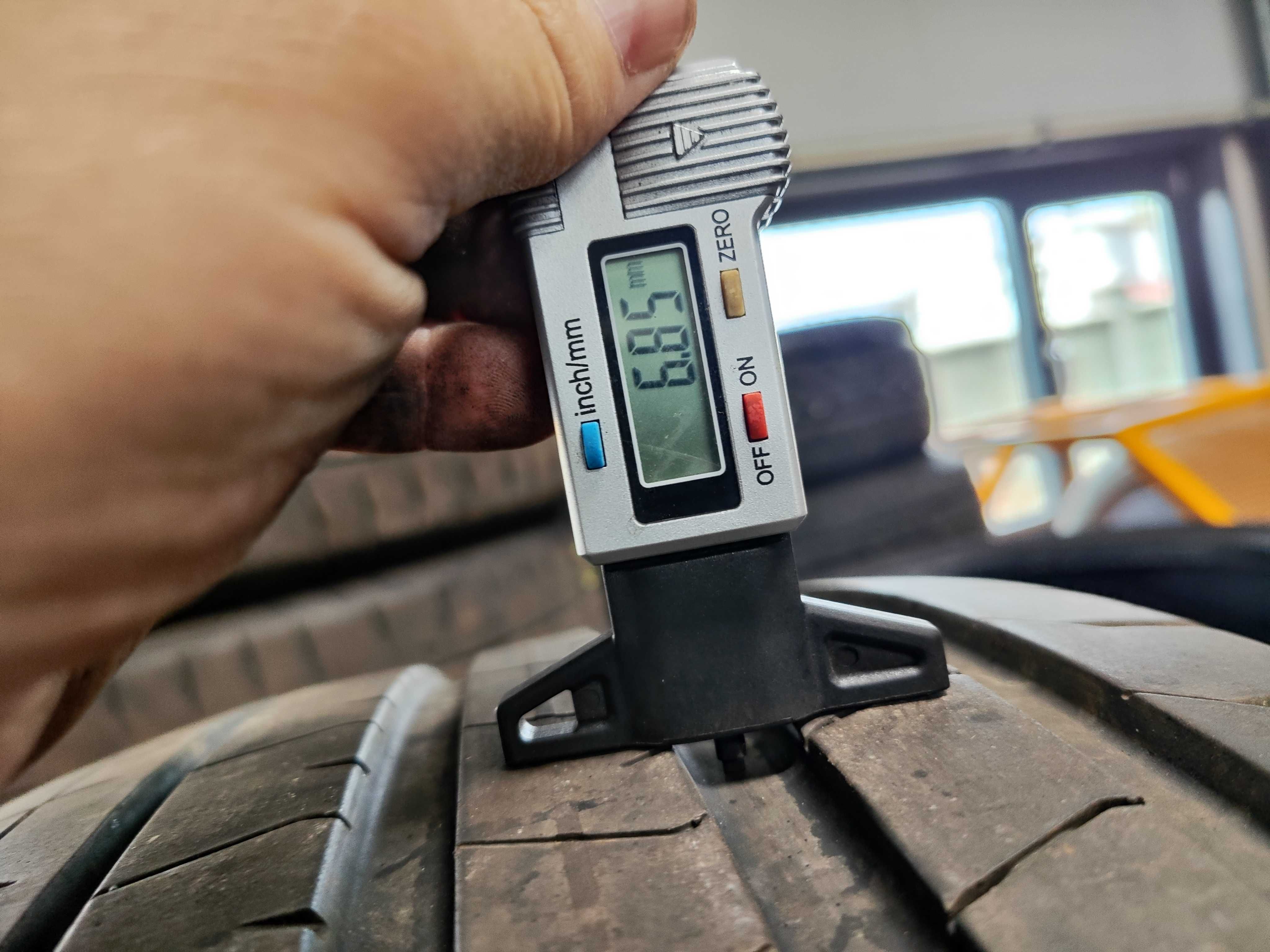 2бр.летни гуми 285/45/20 Pirelli