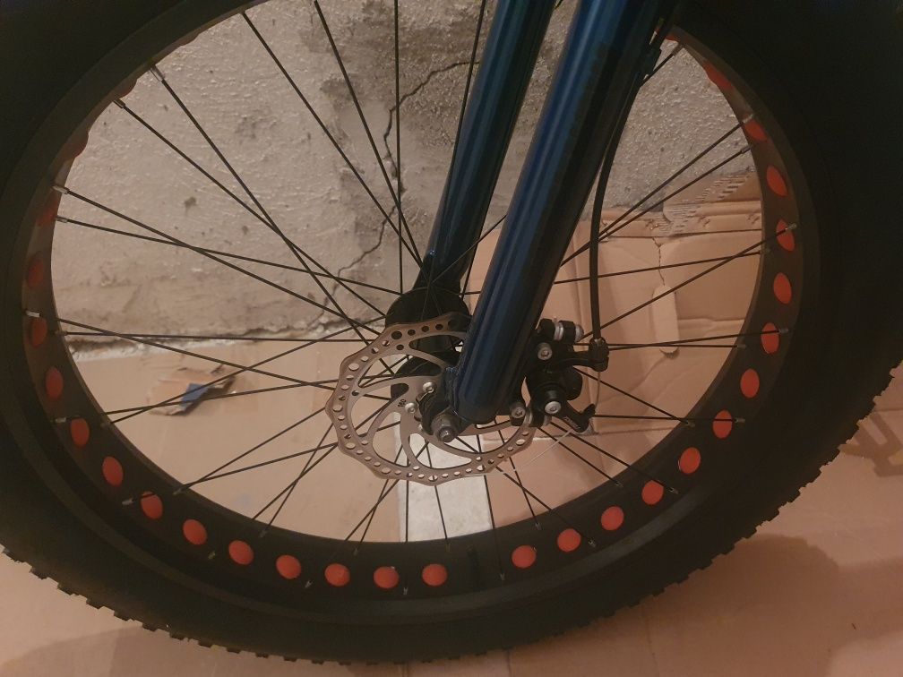 Велосипед с големи гуми