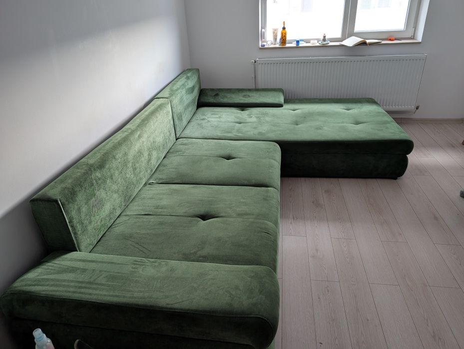 Canapea coltar extensibil cu spatiu de depozitare - 310 x 215 cm