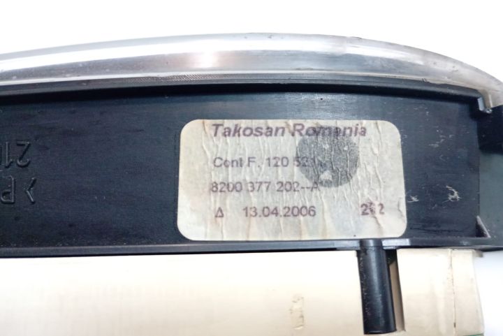 Ceas de bord 8200377202A Dacia Logan prima generatie