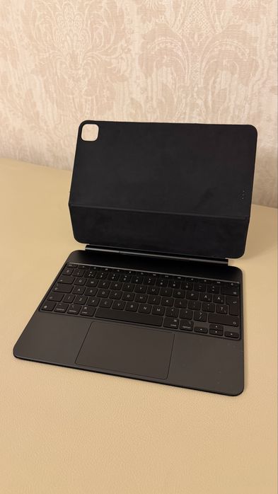 Tastatură Apple Magic Keyboard (RO) iPad Pro 12.9