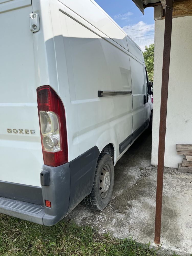 Peugeot boxer cu cabina frigorifica