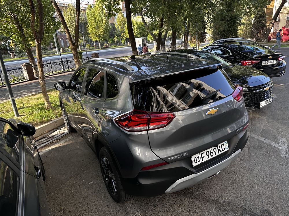Tracker 2 Premier Plus