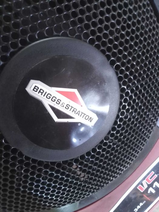 Двигател 11.5 BRIGGS & STRATTON