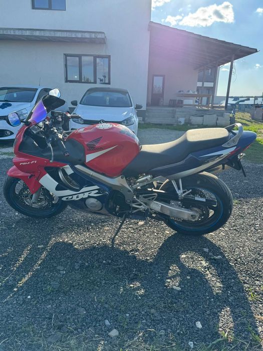 Vand honda cbr 600 F4i