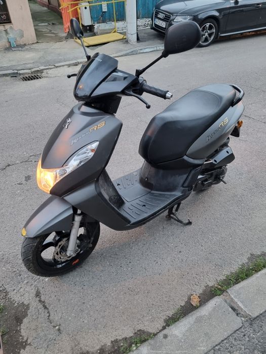 Scuter PEUCEOT K1 KISBEE 49cm Perfect funcțional sa da și la schimb