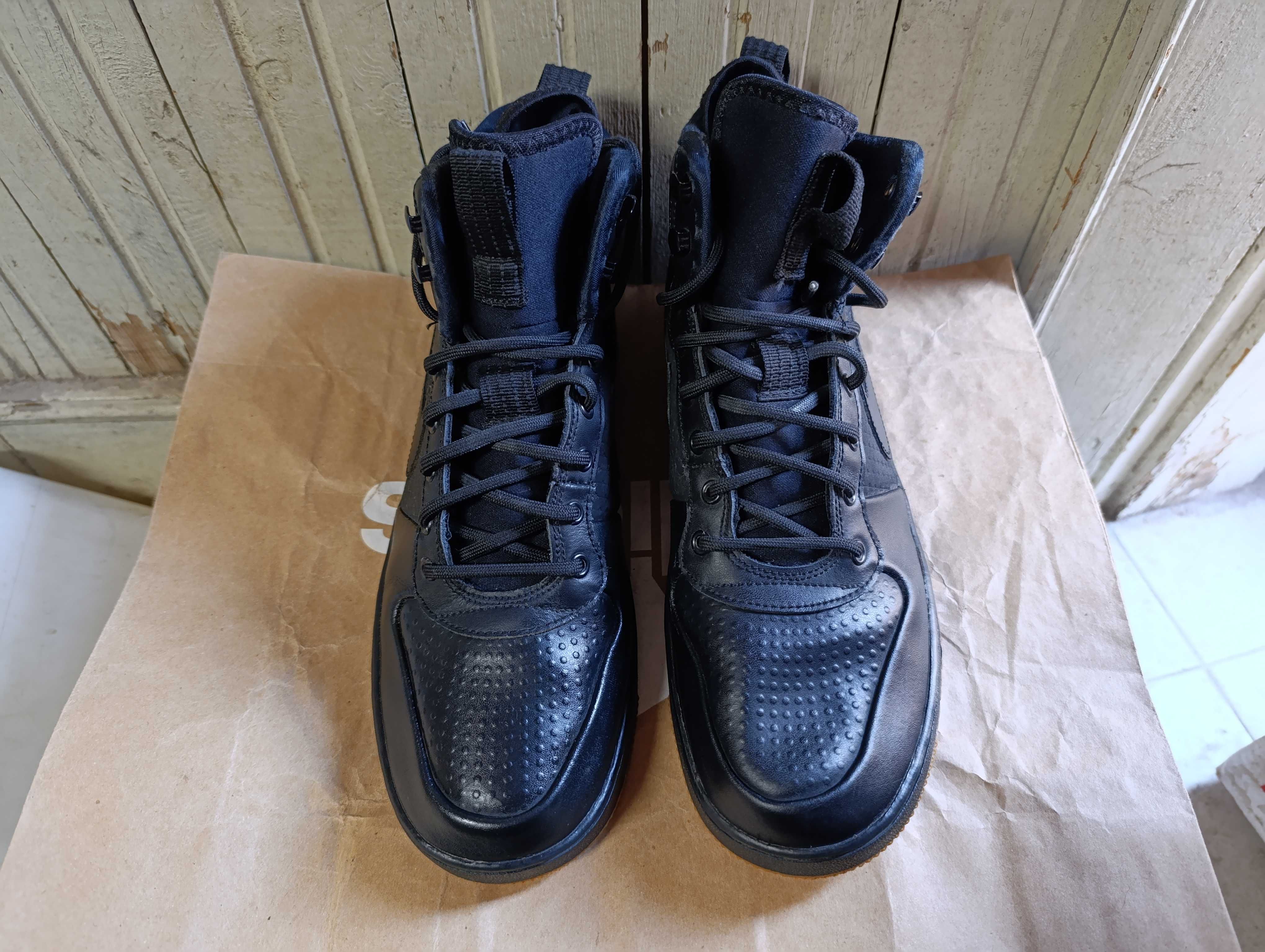 ''Nike Ebernon Mid WINTER''оригинални зимни маратонки 44 номер