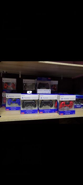 Джойстик dualshock 4 v2 на плейстейшн 4