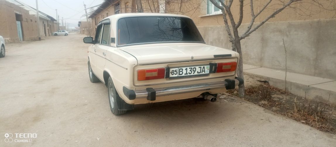 Lada 2106 jiguli sotiladi.