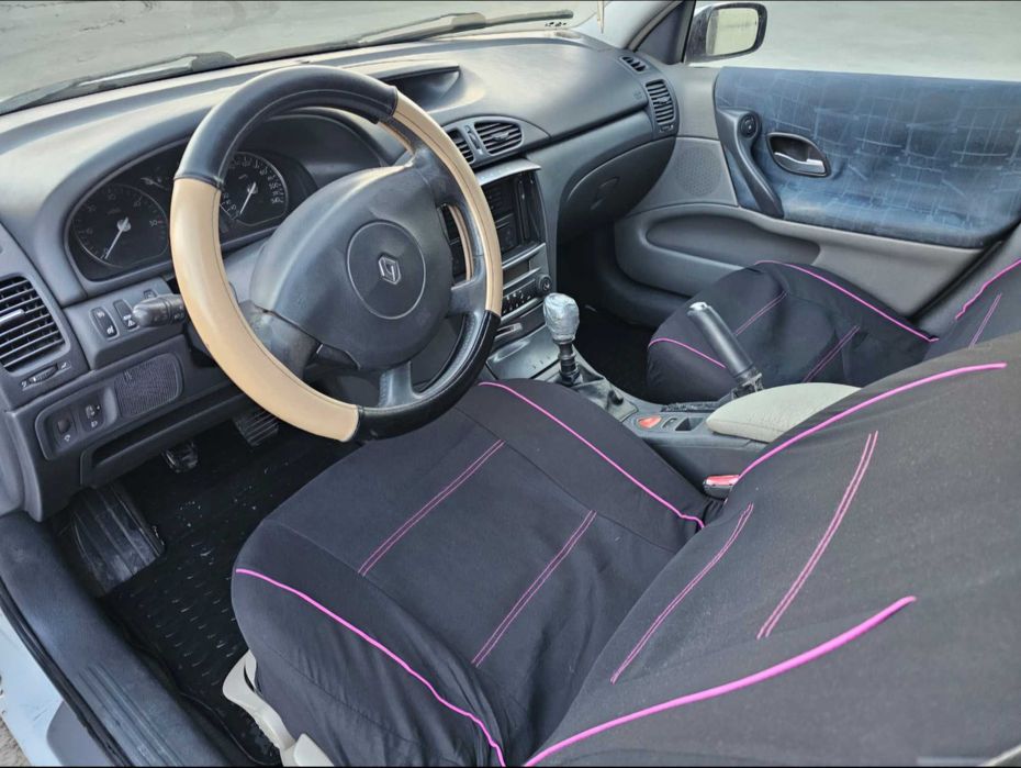 Renault Laguna 1.9 diesel-2003- 264400 km reali