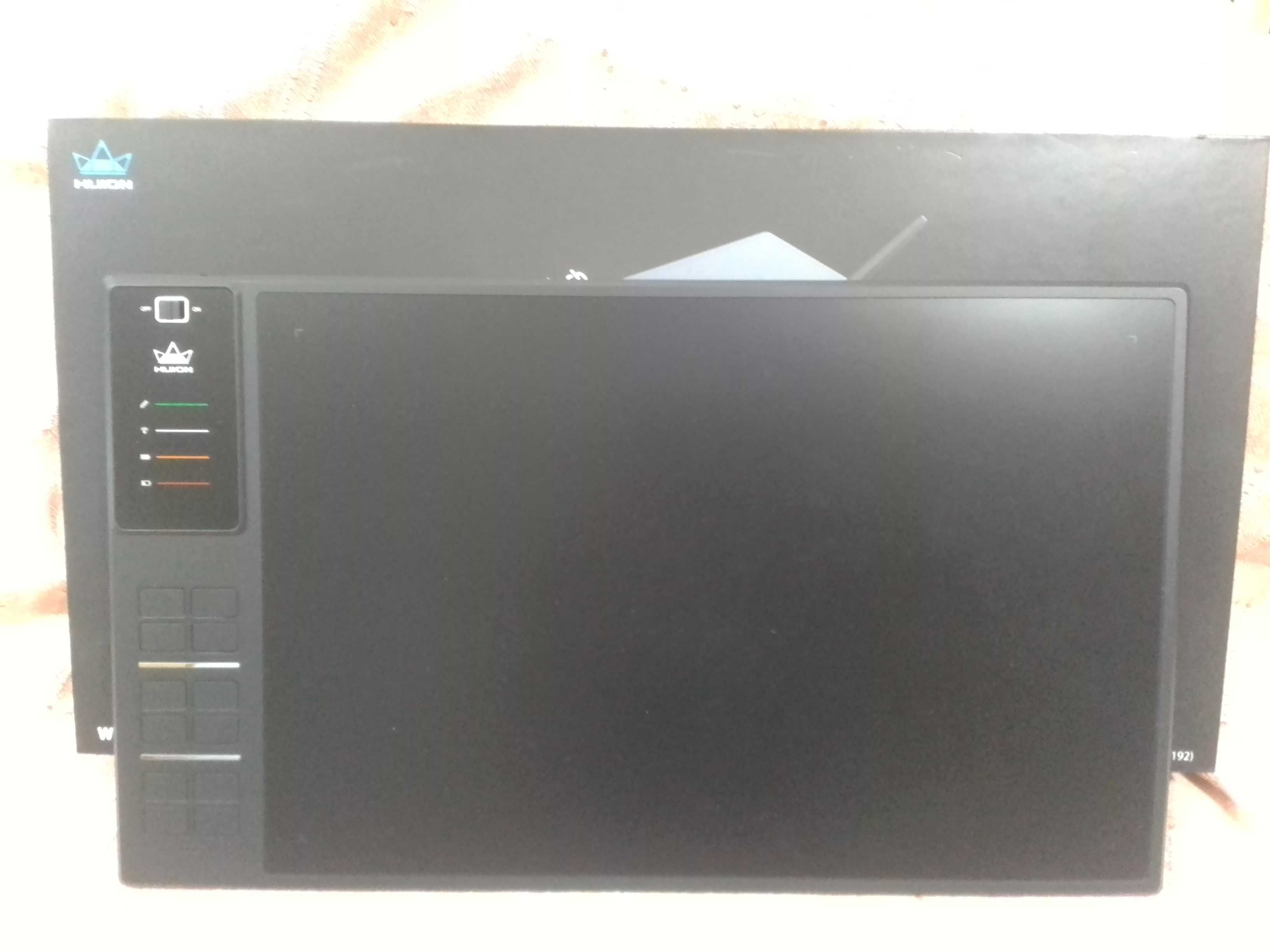 Tabletă grafică HUION Wireless model WH1409