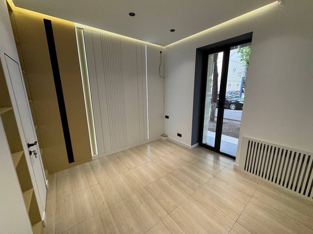Аренда офис,  Улица Шота Руставели, 65м2