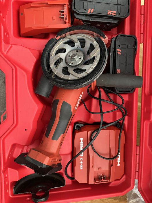 Polizor Hilti pe acumulatori