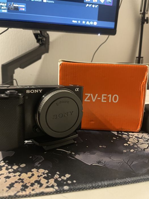 Продам Sony ZV-E10 с допами